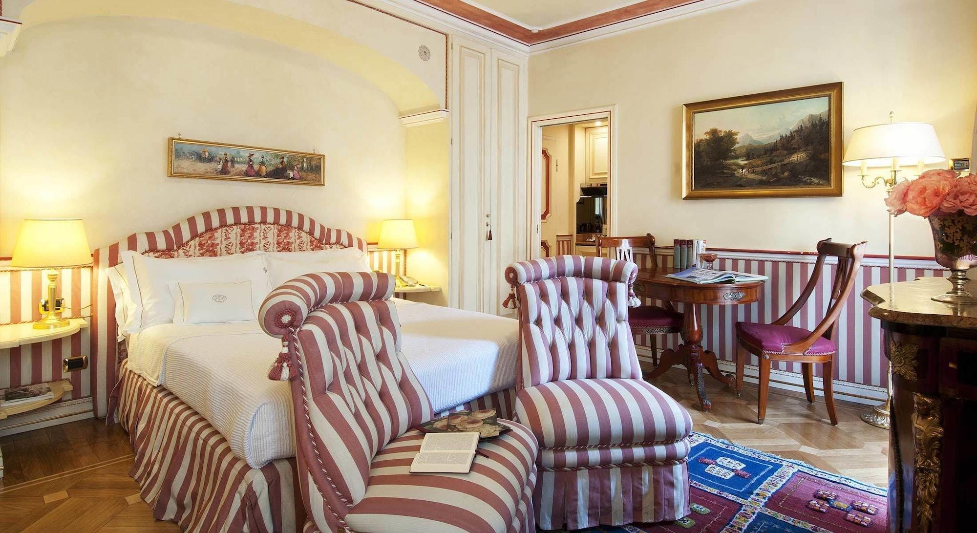 Petit Palais Hotel De Charme Милан Экстерьер фото